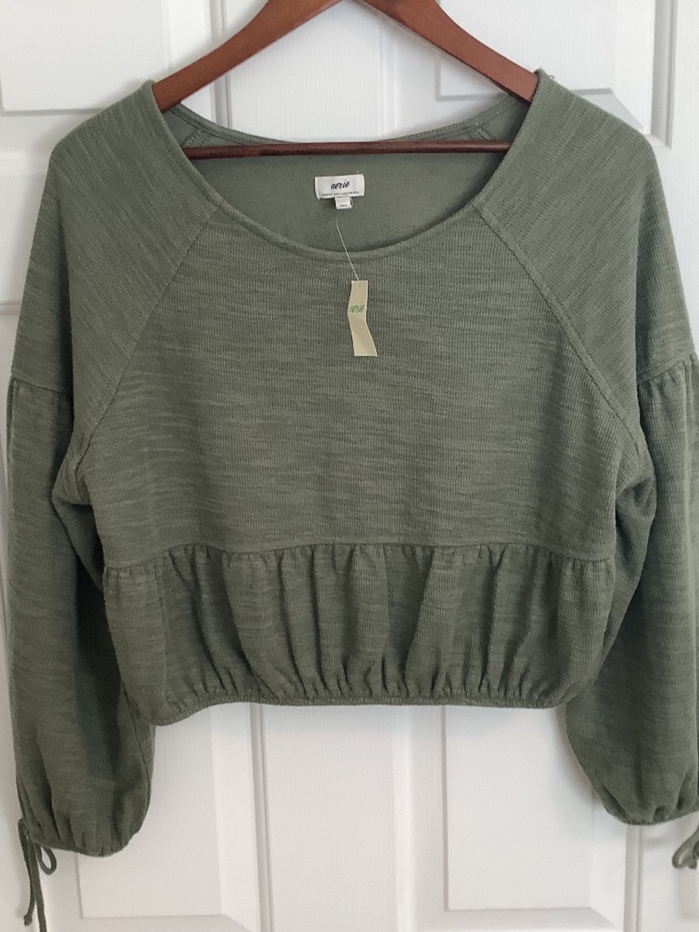 NWT- Aerie Olive Green Cropped Sweater
